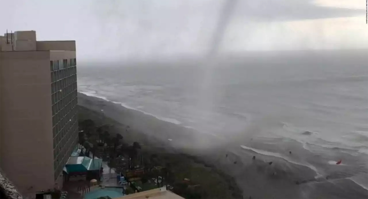 En Video se registra cómo se forma un tornado frente Myrtle Beach ACI