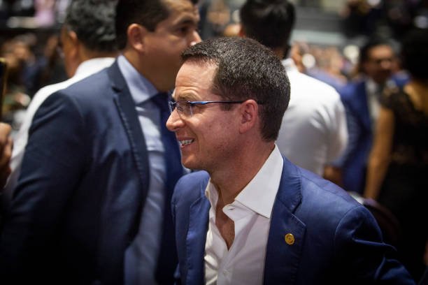 Ricardo Anaya Asume como Nuevo Coordinador de la Bancada Panista en el ...